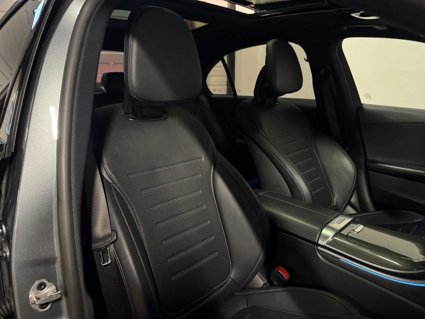 Mercedes-Benz C-Klasse 300 e AMG MEMORY HUD PANO VOL'