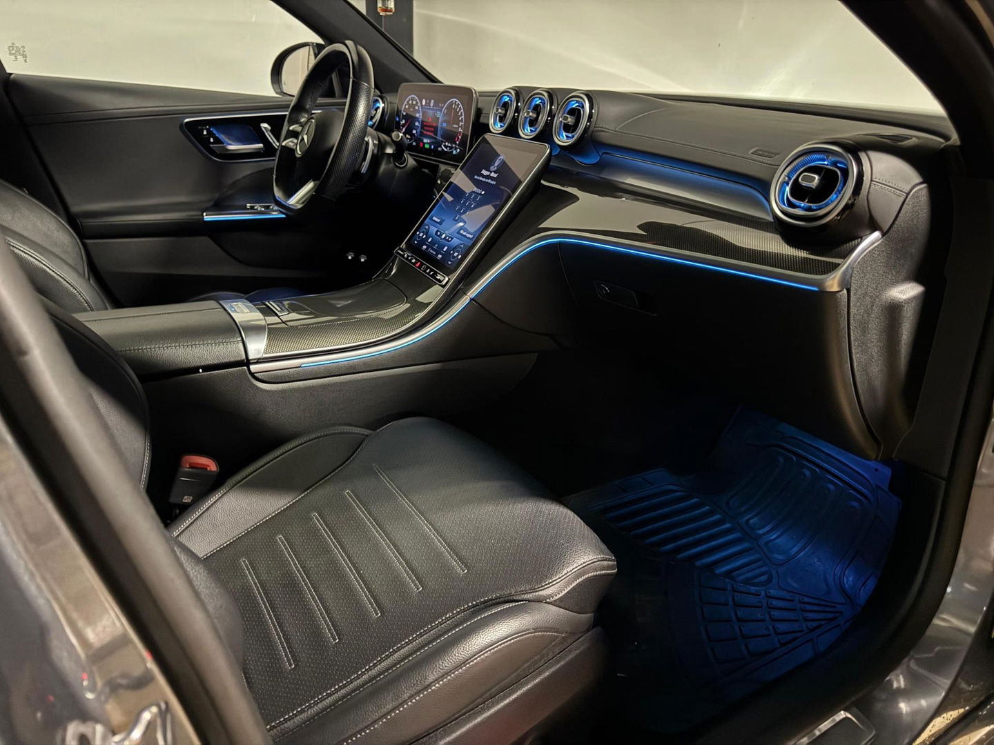 Mercedes-Benz C-Klasse 300 e AMG MEMORY HUD PANO VOL'