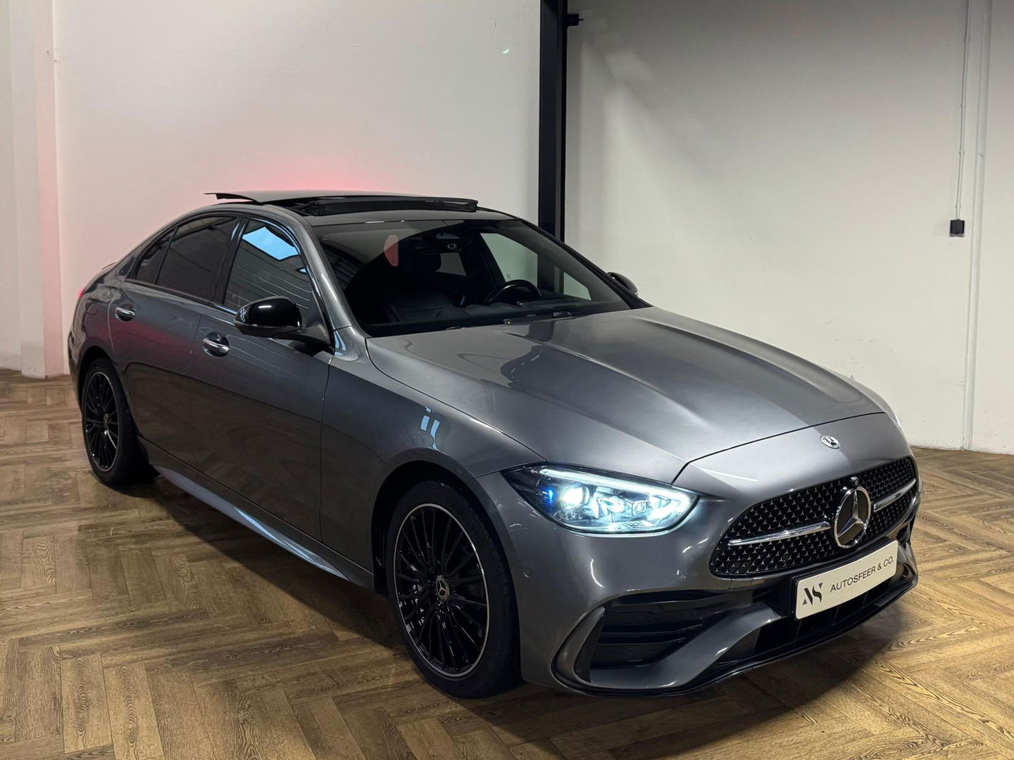 Mercedes-Benz C-Klasse 300 e AMG MEMORY HUD PANO VOL'