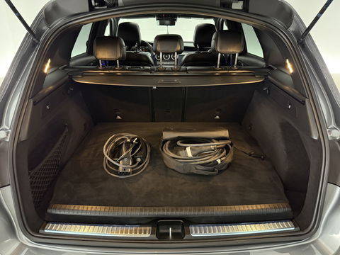 Mercedes-Benz GLC 300de 4MATIC Business Solution AMG | 306PK | Pano | Sfeerverl. | Camera | Virtual | Carplay | El.Trekh. | LED l Keyless