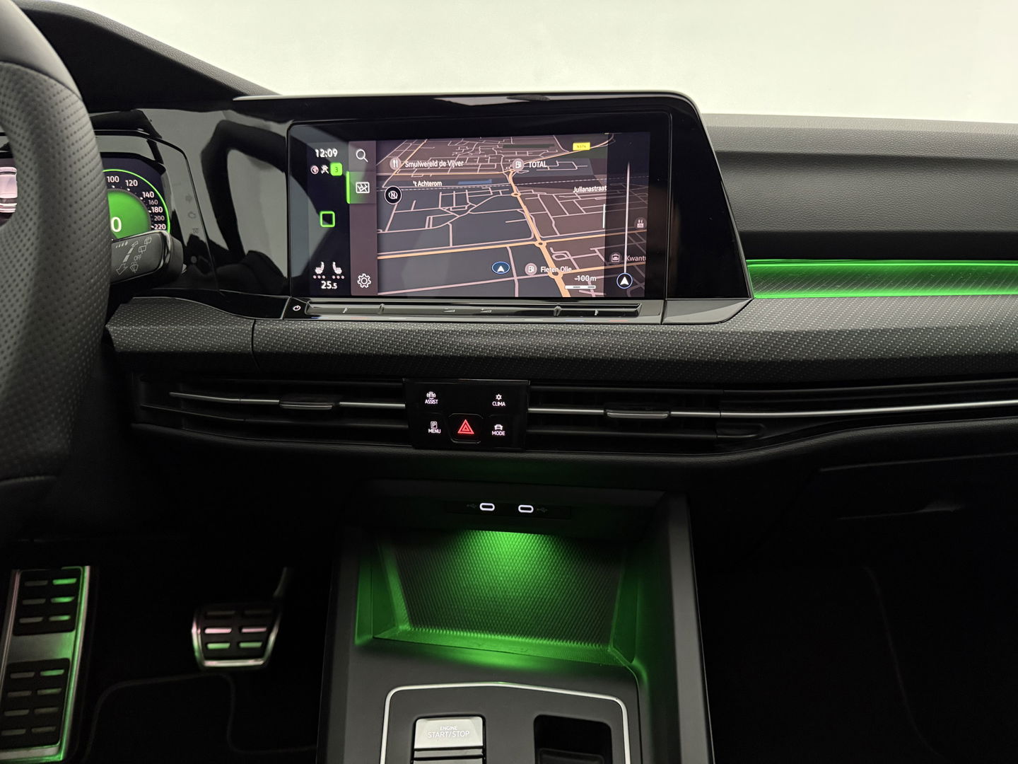 Volkswagen Golf 2.0 TDI R-Line | Pano | Sfeer | Virtual | Camera | Carplay | Stoel/Stuur verw. | NAP