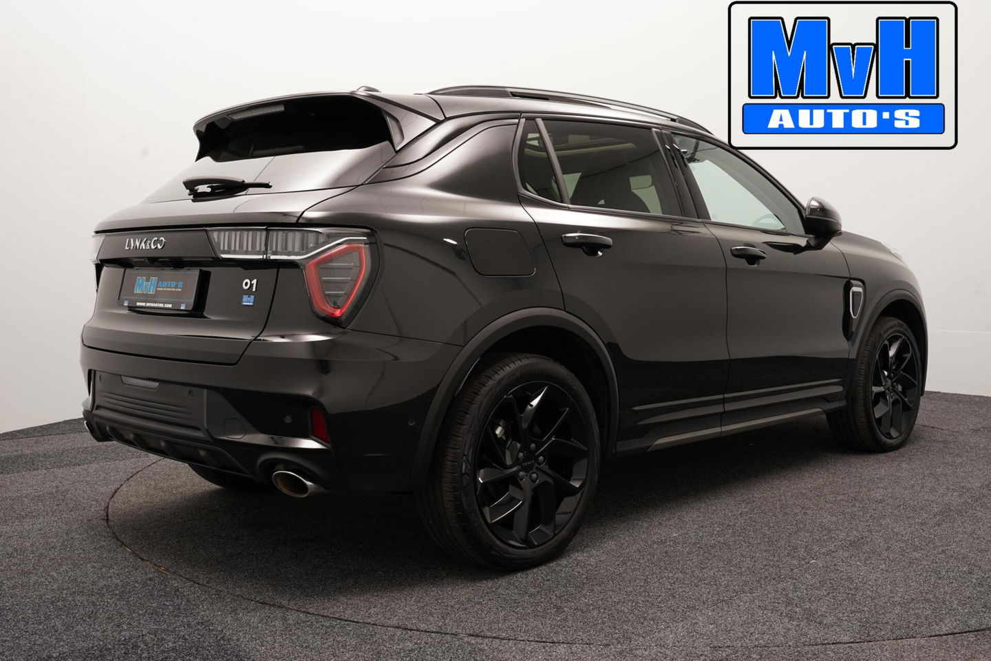 Lynk & Co 01 1.5 Plug-in Hybride|FULL BLACK XL|360°CAM|NAP