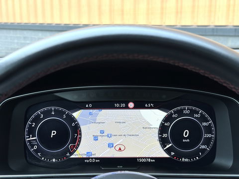 Volkswagen Golf 2.0 TSI GTI Performance | 245 PK! | Panoramadak | Dynaudio | Leder | Apple Carplay | Android Auto | Adaptieve Cruise Control | Lane Assist | Camera | Dodehoeksensor |