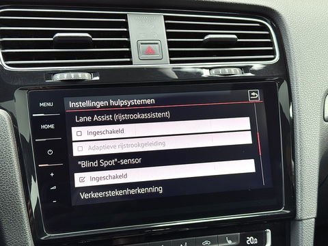 Volkswagen Golf 2.0 TSI GTI Performance | 245 PK! | Panoramadak | Dynaudio | Leder | Apple Carplay | Android Auto | Adaptieve Cruise Control | Lane Assist | Camera | Dodehoeksensor |