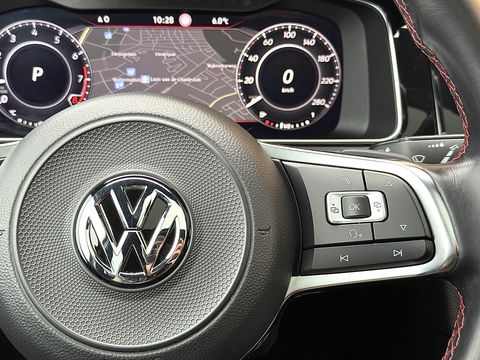 Volkswagen Golf 2.0 TSI GTI Performance | 245 PK! | Panoramadak | Dynaudio | Leder | Apple Carplay | Android Auto | Adaptieve Cruise Control | Lane Assist | Camera | Dodehoeksensor |