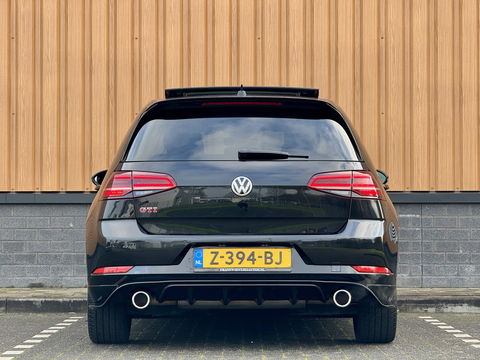 Volkswagen Golf 2.0 TSI GTI Performance | 245 PK! | Panoramadak | Dynaudio | Leder | Apple Carplay | Android Auto | Adaptieve Cruise Control | Lane Assist | Camera | Dodehoeksensor |