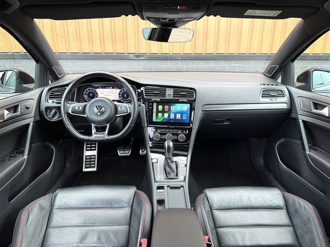 Volkswagen Golf 2.0 TSI GTI Performance | 245 PK! | Panoramadak | Dynaudio | Leder | Apple Carplay | Android Auto | Adaptieve Cruise Control | Lane Assist | Camera | Dodehoeksensor |