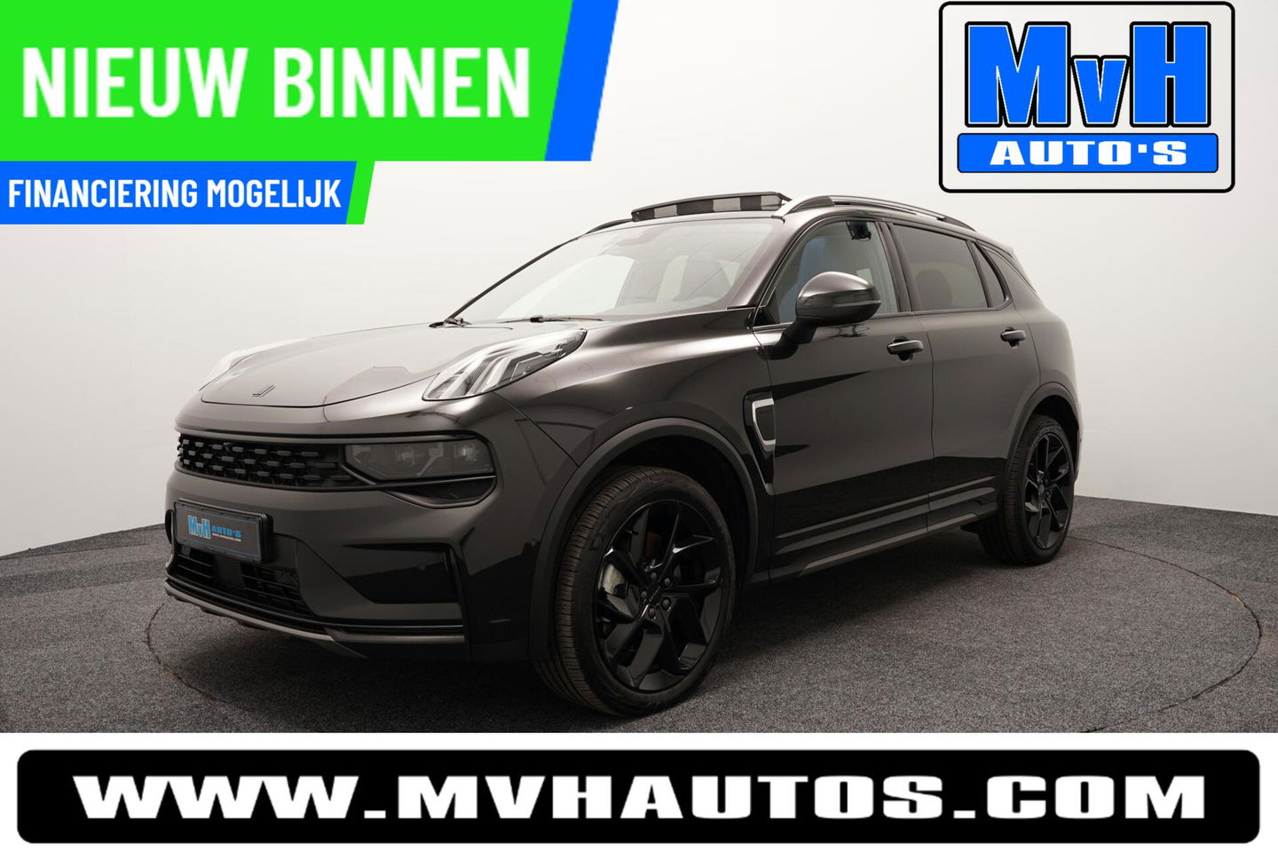 Lynk & Co 01 1.5 Hybride|FULL BLACK XL|ZWARTE.HEMEL|NAP