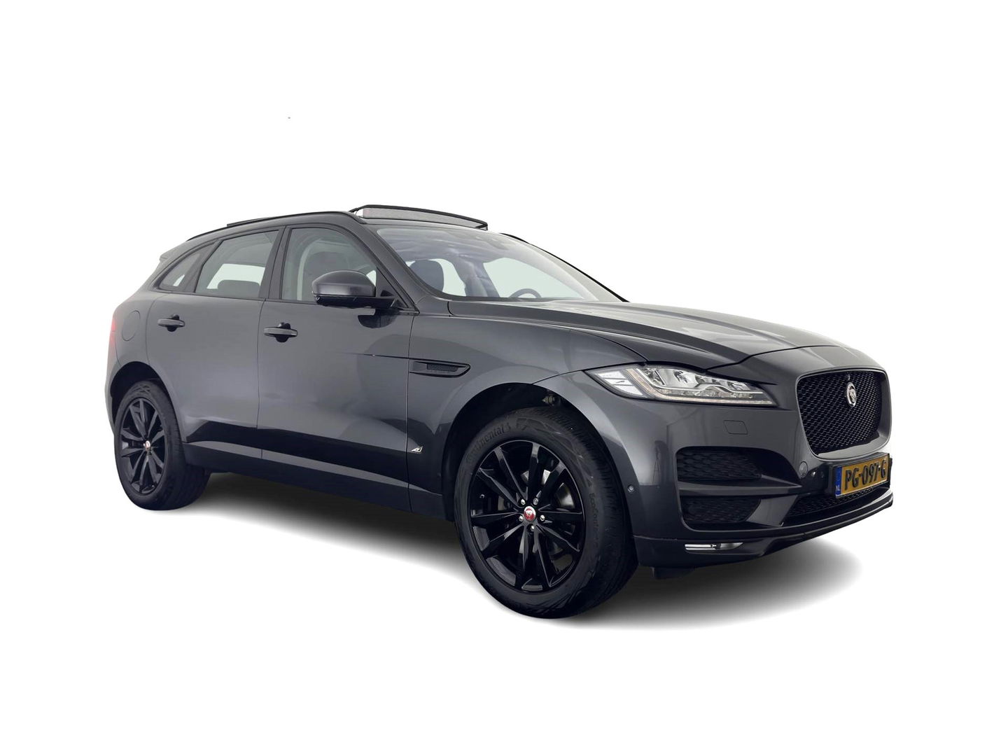Jaguar F-Pace 2.0 Portfolio Black-line AWD 25d (INCL-BTW) Aut. *PANO | HEAD-UP | LEATHER | BLIND-SPOT | MERIDIAN-SOUND | HEATED-SPORTSEATS | NAVI-FULLMAP | KEYLESS | CAMERA | ECC | CARPLAY | SHIFT-PADDLES | PDC | LANE-ASSIST | ...