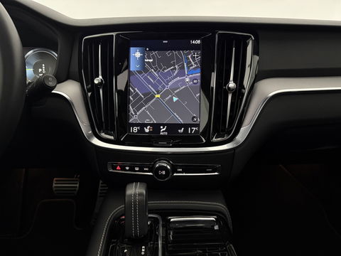 Volvo V60 2.0 T6 Recharge 340PK AWD R-Design | Pano | H/K | Virtual | Carplay | Memory | Camera | Stoel/Stuurverw. | Keyless | NAP