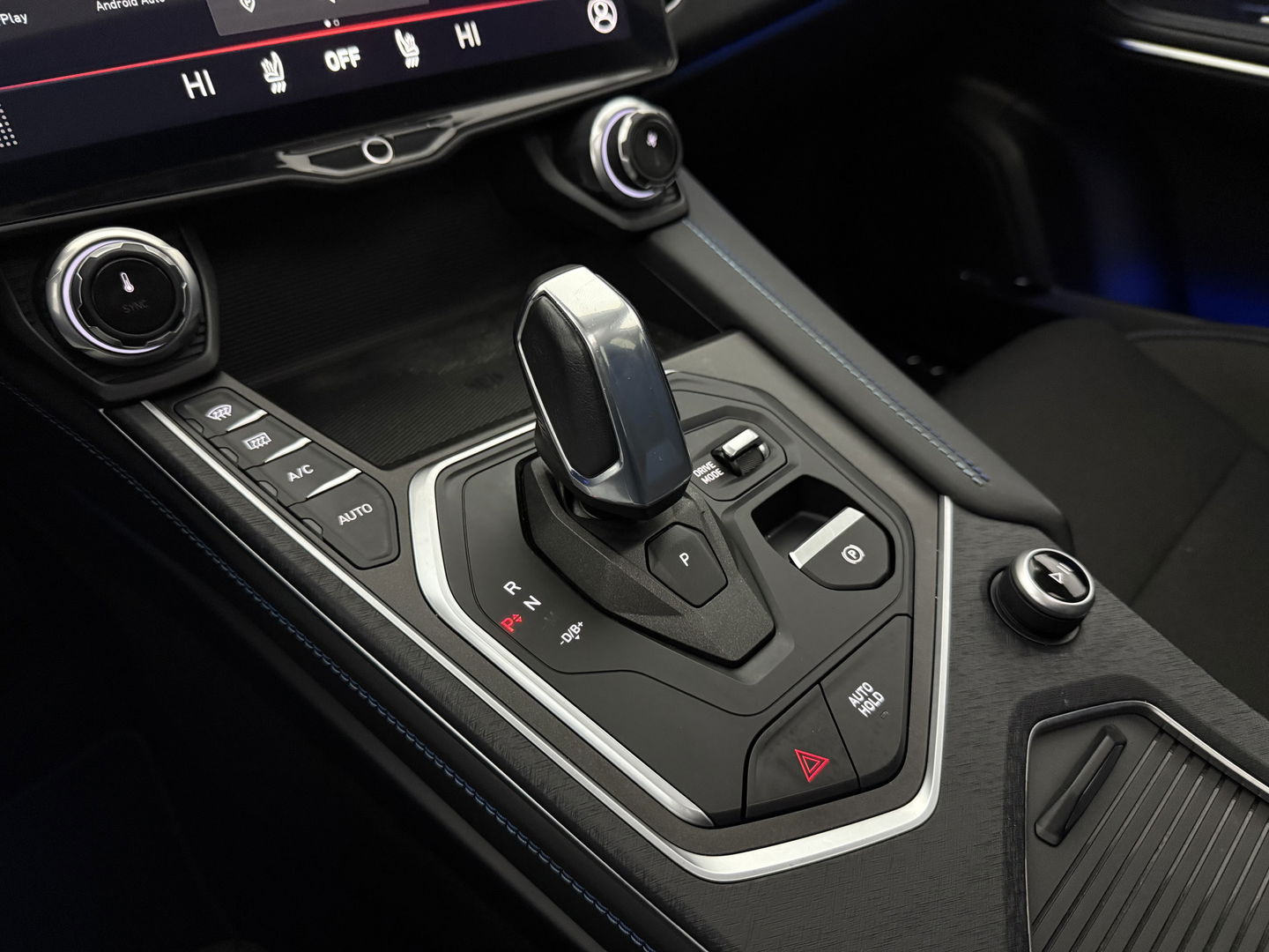 Lynk Co 01 1.5 Black Edition | SOH 93% | Pano | Sfeerverl. | 360° | Memory | Virtual | Carplay | Adap. Cruise | NAP