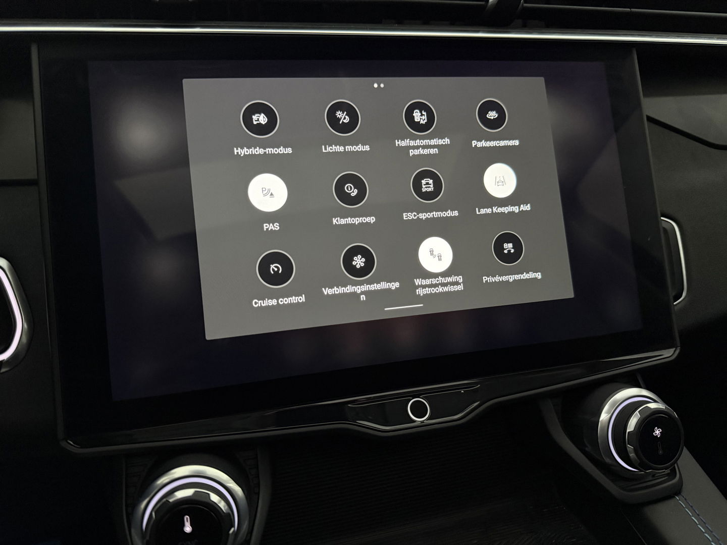 Lynk Co 01 1.5 Black Edition | SOH 93% | Pano | Sfeerverl. | 360° | Memory | Virtual | Carplay | Adap. Cruise | NAP