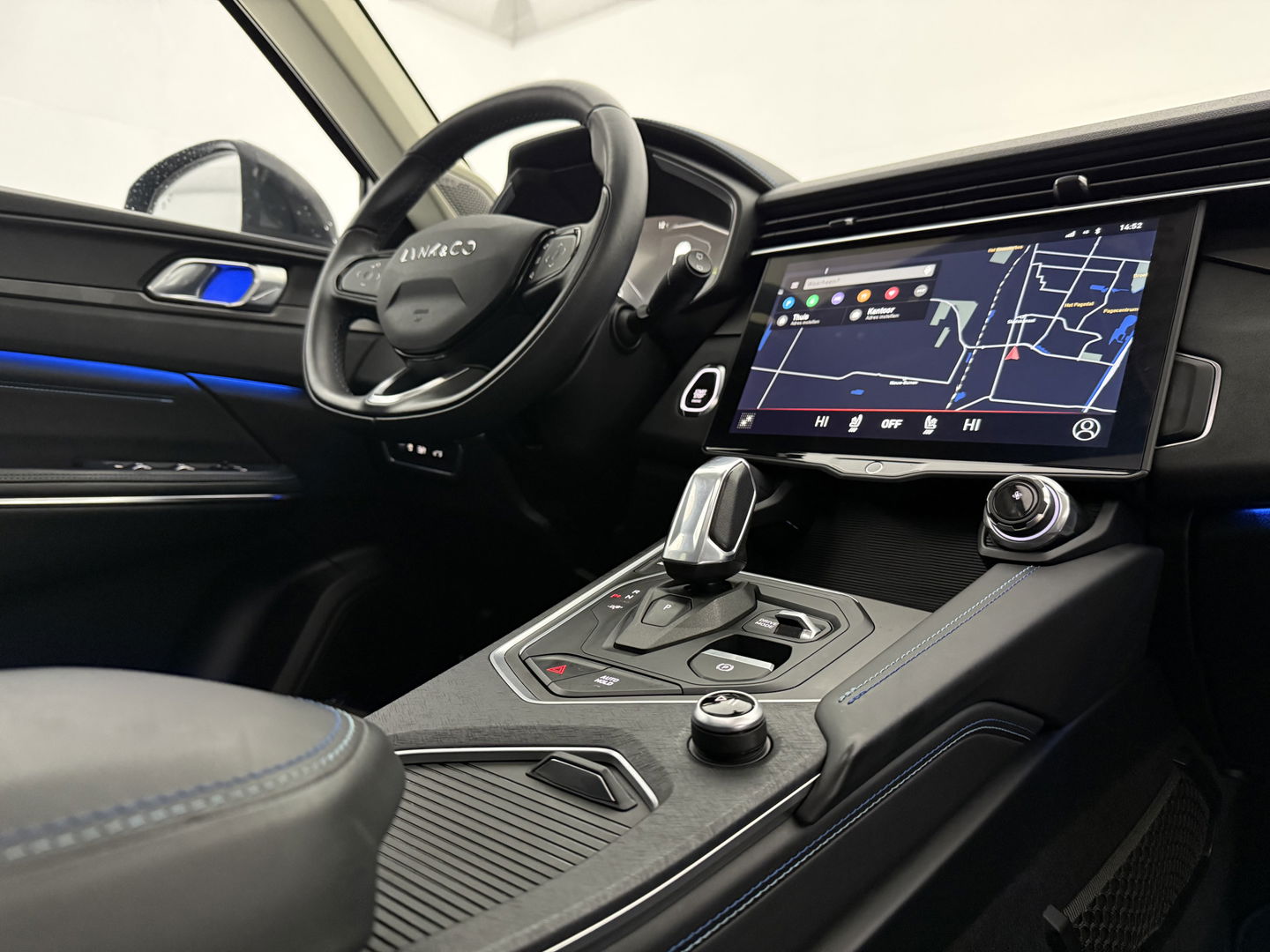 Lynk Co 01 1.5 Black Edition | SOH 93% | Pano | Sfeerverl. | 360° | Memory | Virtual | Carplay | Adap. Cruise | NAP