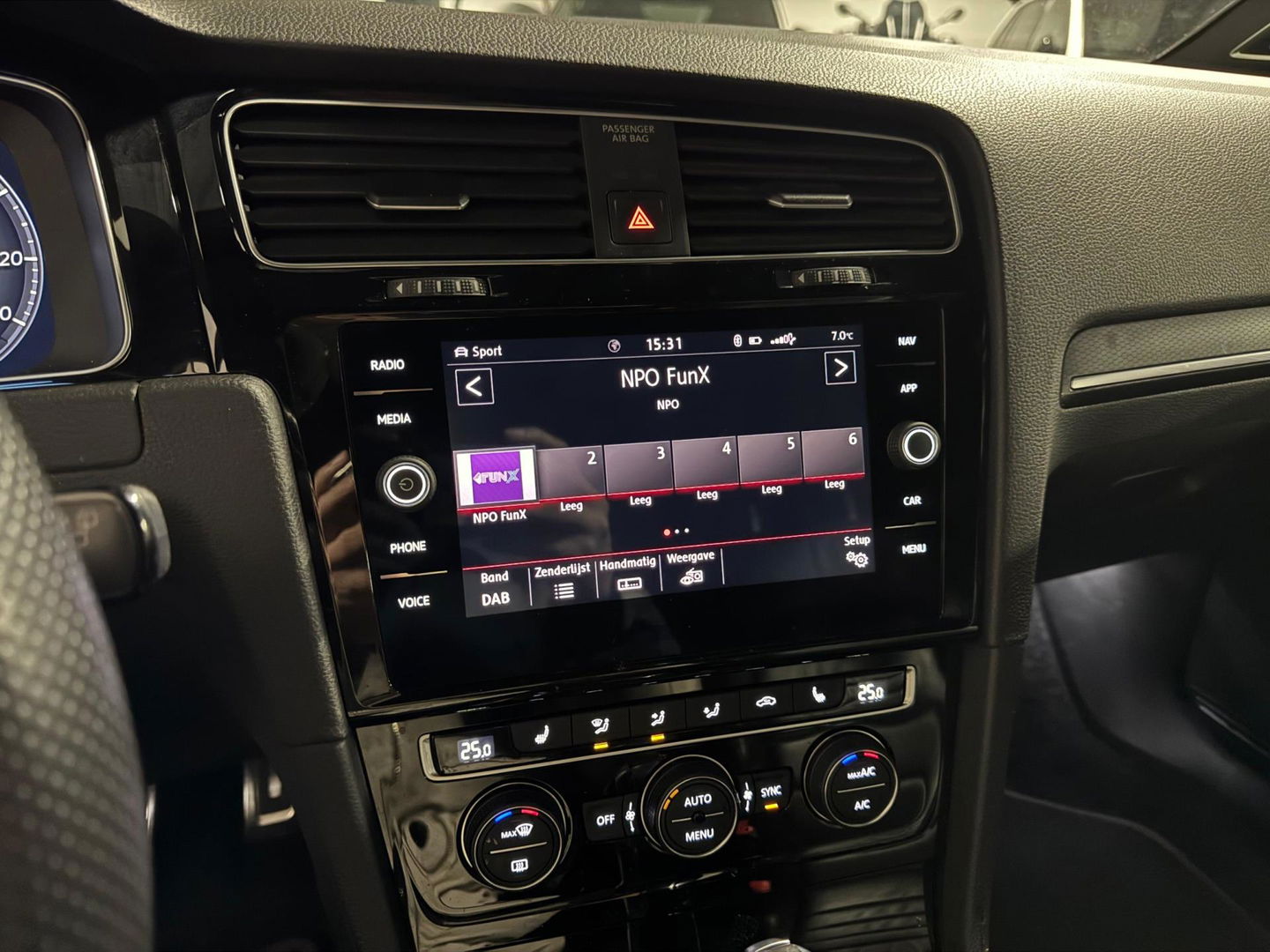 Volkswagen Golf 2.0 TSI GTI TCR PANO KEYLESS VOL'