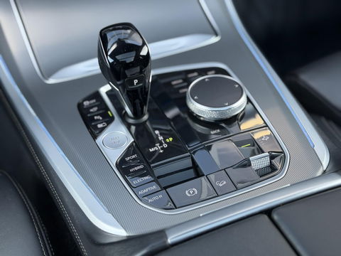 BMW X5 xDrive45e High Ex. M-Sport|Individual|SOH93%|Pano|Laser|CoPilot|21"|HUD|HIFI|Trekhaak|Tansanit