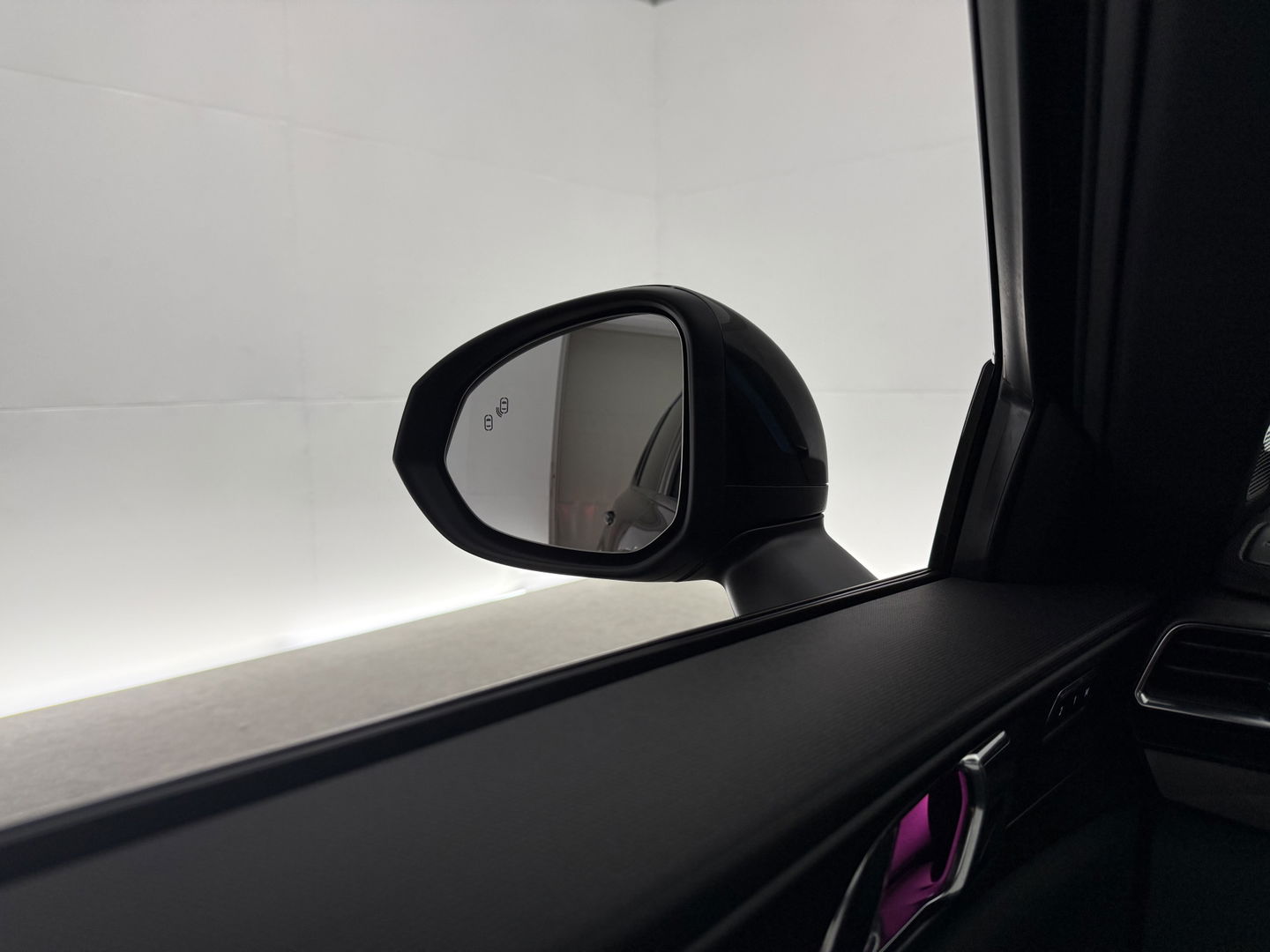 Lynk Co 01 1.5 | SOH 95% | Pano | Sfeer | 360° | Virtual | Memory | Adap. Cruise | Carplay