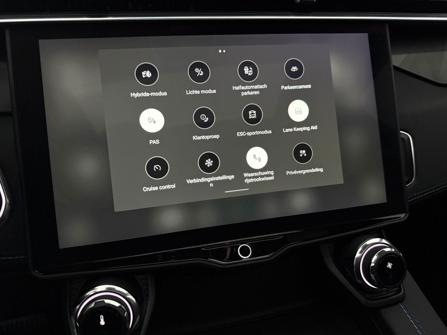 Lynk Co 01 1.5 | SOH 95% | Pano | Sfeer | 360° | Virtual | Memory | Adap. Cruise | Carplay