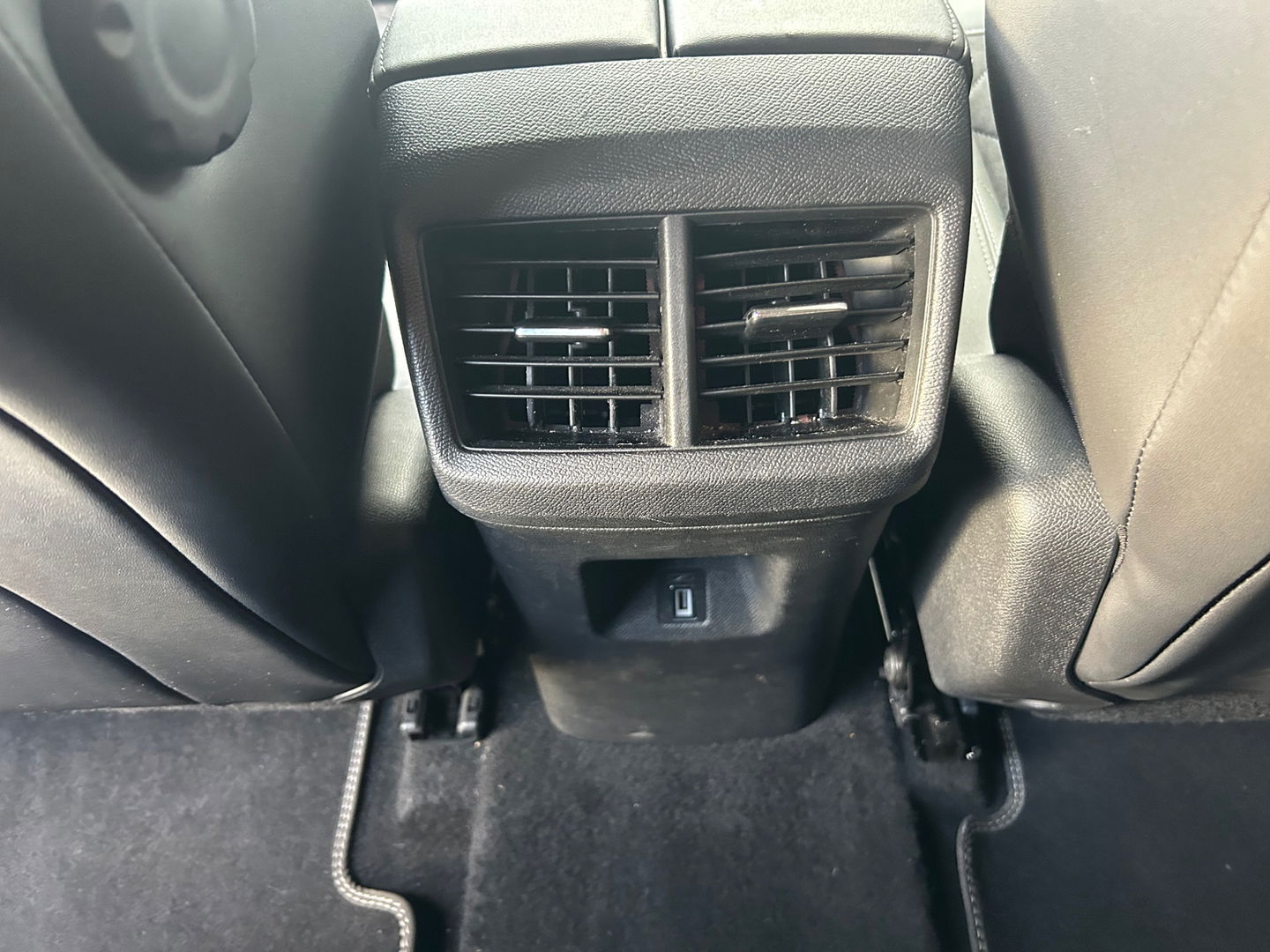 Citroën C5 Aircross 1.2 PureTech Shine Automaat|Applecarplay|360 camera|Leder met Alcantara