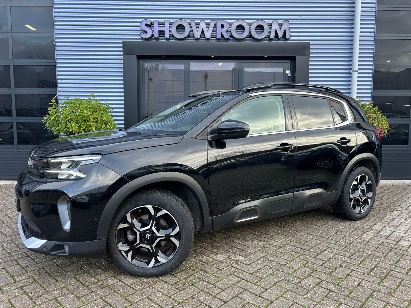 Citroën C5 Aircross 1.2 PureTech Shine Automaat|Applecarplay|360 camera|Leder met Alcantara