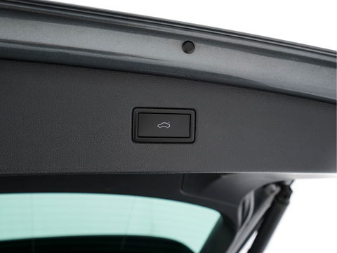 Volkswagen Tiguan 1.5 TSI R-Line Comfortline Business (INCL-BTW) *PANO | FULL-LED | ADAPTIVE-CRUISE | DIGI-COCKPIT | HEATED-COMFORTSEATS | NAV-FULLMAP | DAB+ | TOWBAR | PRIVACY-GLASS | ECC | PDC | 19''ALU*