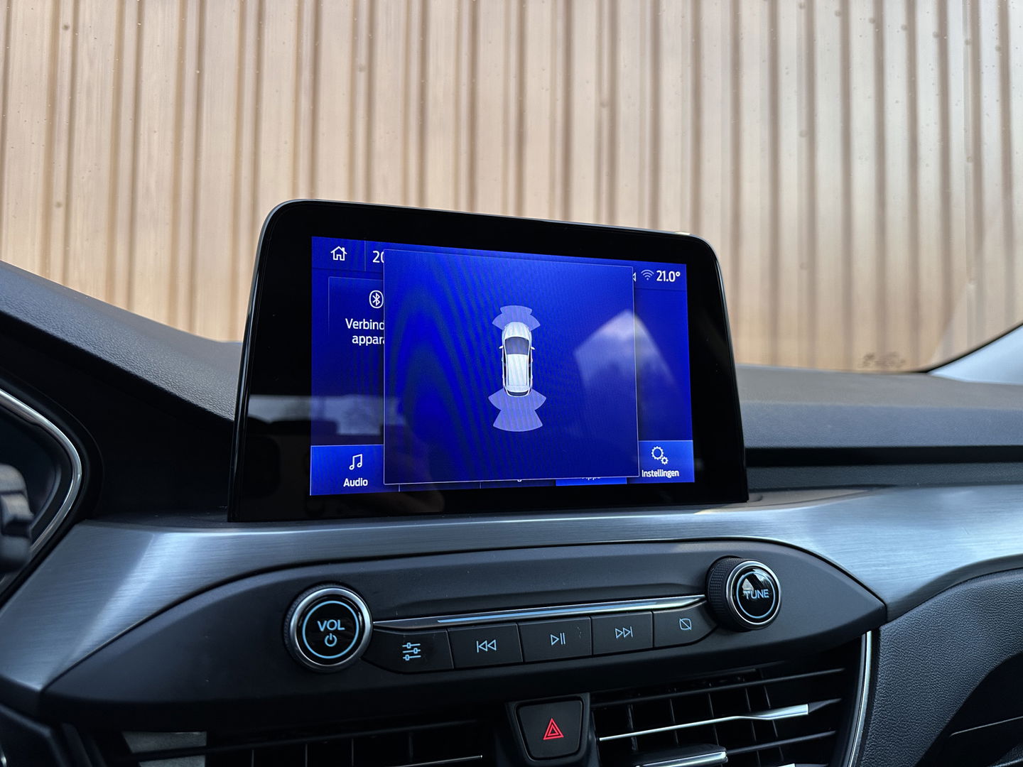 Ford Focus 1.0 EcoBoost Titanium Business | Adaptive Cruise Control | Parkeersensoren | Apple Carplay | Android Auto | Keyless | Afn. Trekhaak | Rijmodus Regeling | Airconditioning