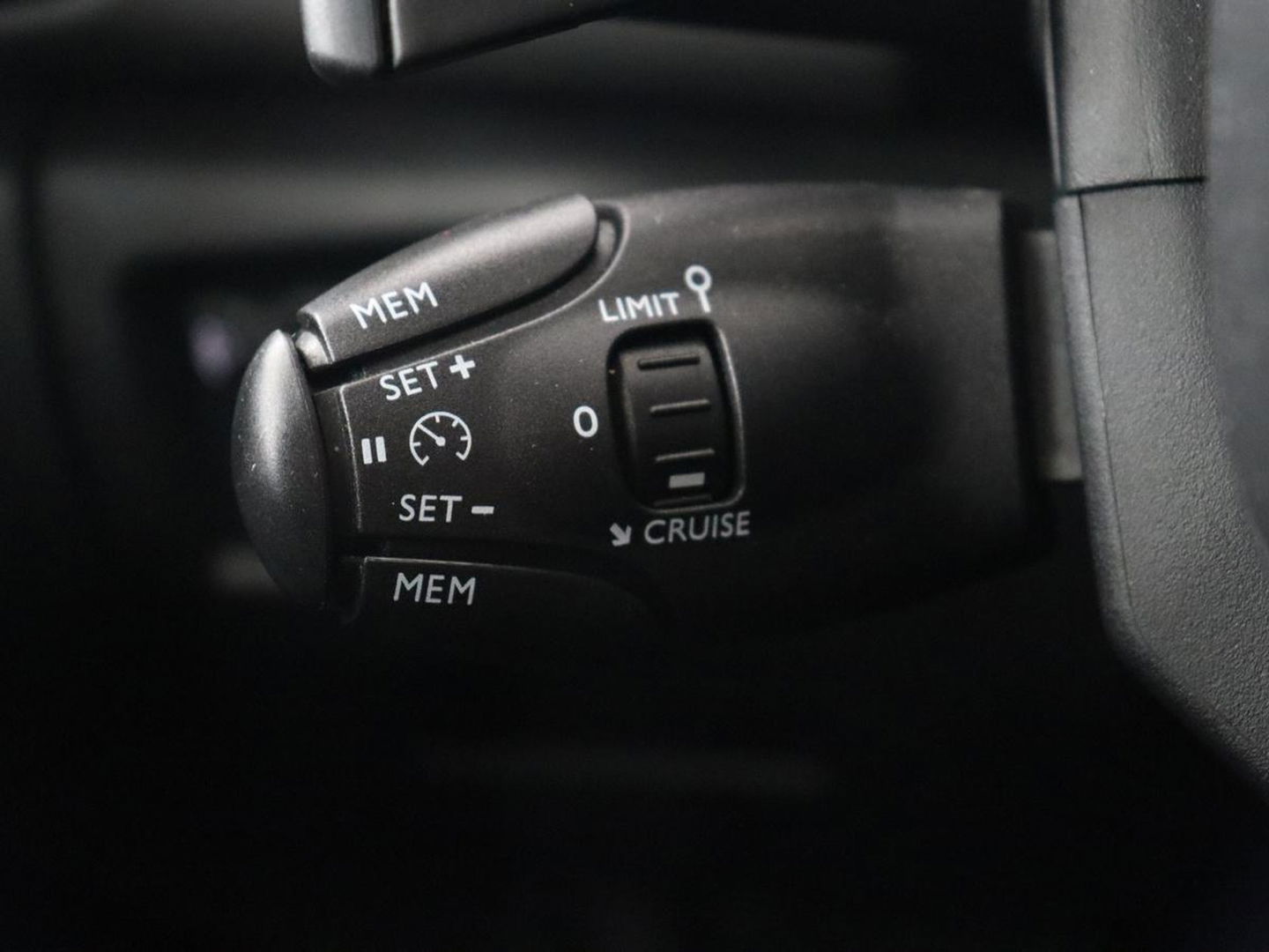 Citroën C5 Aircross 1.6 Plug-in Hybrid 225 Business | Camera | Carplay | Navigatie | Climate control | Bluetooth | Cruise control | 18'' | Parkeerhulp | PHEV