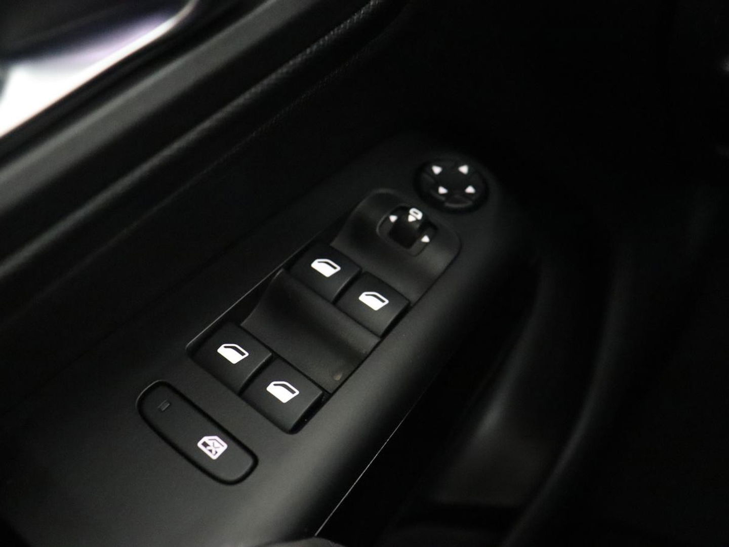 Citroën C5 Aircross 1.6 Plug-in Hybrid 225 Business | Camera | Carplay | Navigatie | Climate control | Bluetooth | Cruise control | 18'' | Parkeerhulp | PHEV