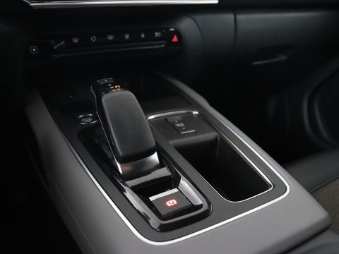 Citroën C5 Aircross 1.6 Plug-in Hybrid 225 Business | Camera | Carplay | Navigatie | Climate control | Bluetooth | Cruise control | 18'' | Parkeerhulp | PHEV