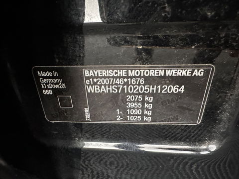 BMW X1 sDrive20i Executive (INCL-BTW) Aut. *LED-LIGHTS | NAVI-FULLMAP | COMFORT-SEATS | ECC | PDC | CRUISE | TOWBAR | 17''ALU*