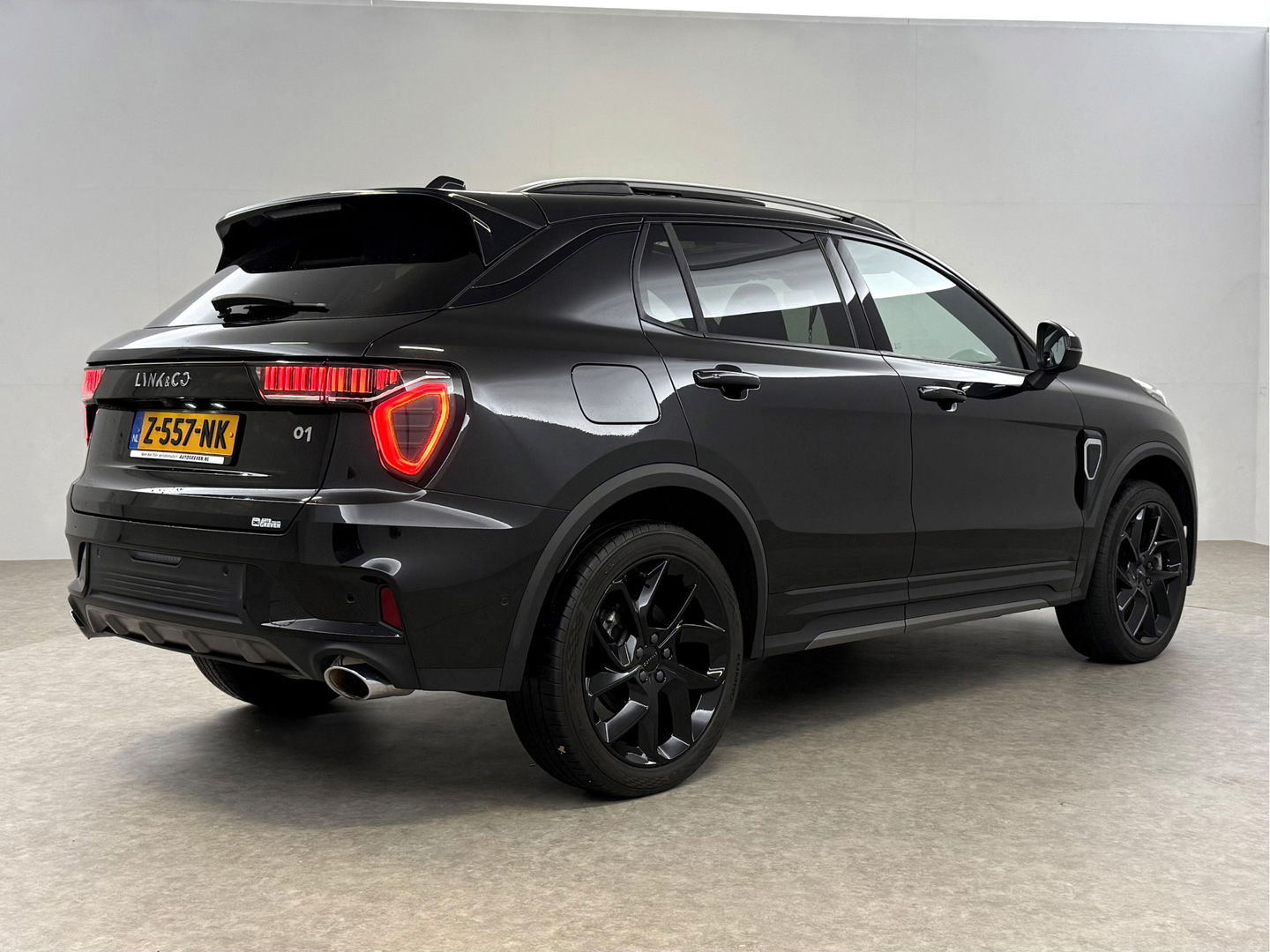Lynk Co 01 1.5 Black Edition | SOH 97% | 360° | Pano | Stoel/stuurverw. | Sfeer | Virtual | Memory | Carplay