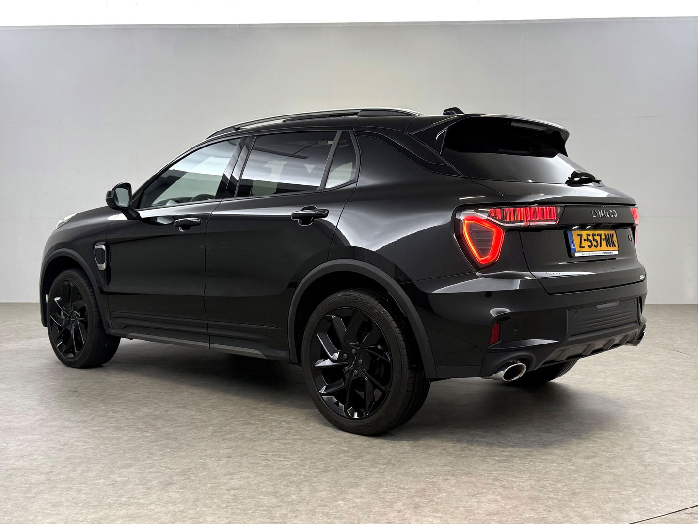 Lynk Co 01 1.5 Black Edition | SOH 97% | 360° | Pano | Stoel/stuurverw. | Sfeer | Virtual | Memory | Carplay