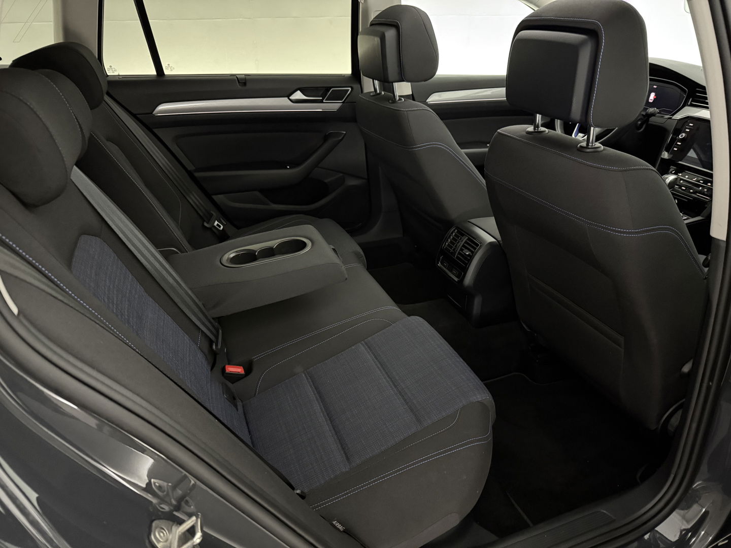 Volkswagen Passat 1.4 TSI PHEV GTE | SOH 90% | Pano | Adap. Cruise | Virtual | Massage | Stoelverw. | Camera | Keyless