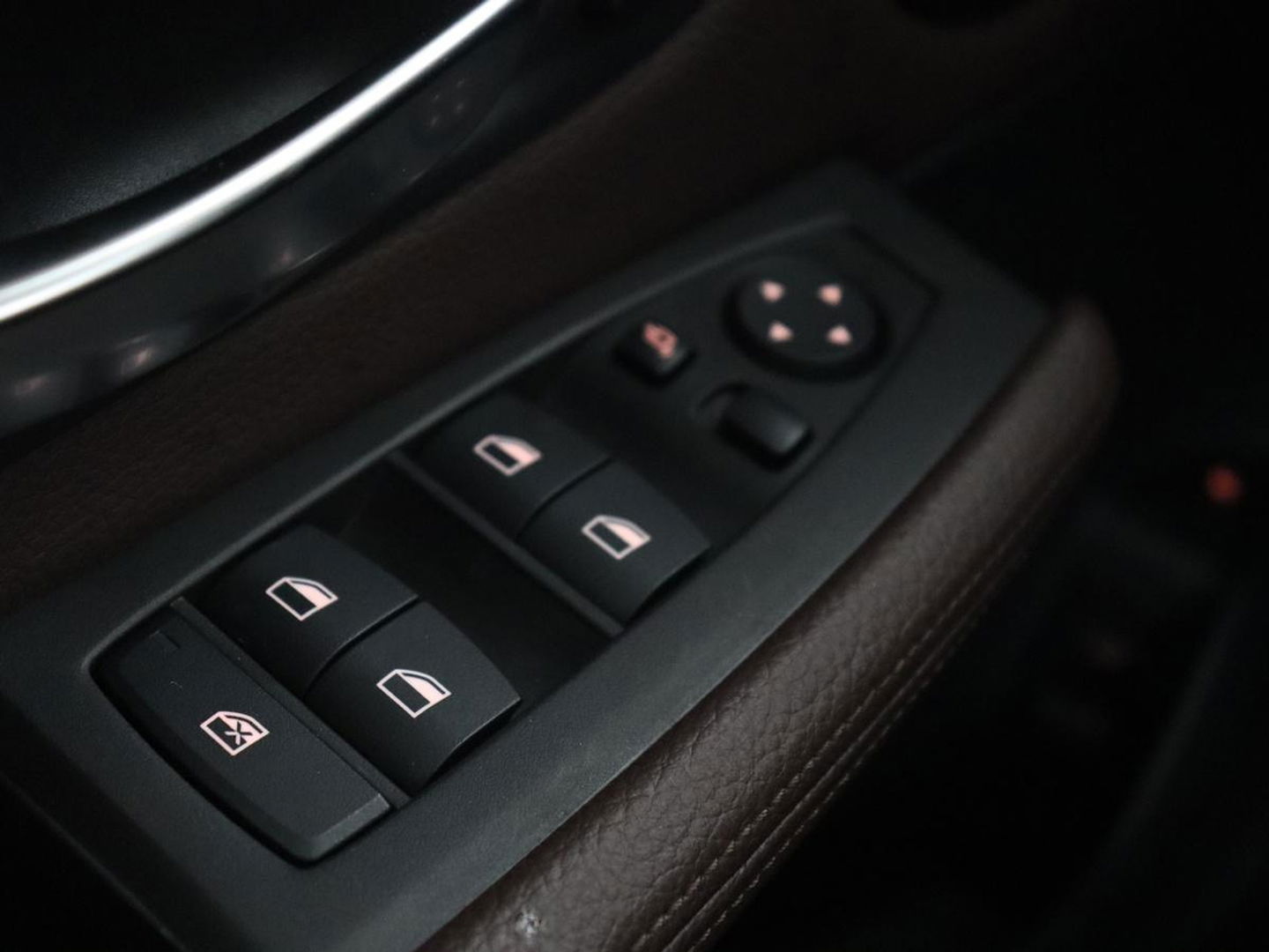 BMW 2 Serie Active Tourer 225xe iPerformance Luxury Line | Panoramadak | Leder  | Head-Up | Camera | Keyless | Navigatie | Park Assist | Adaptief LED | PHEV | Plug In