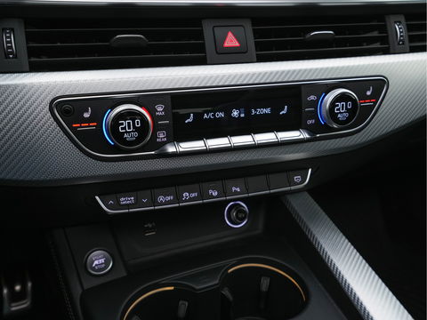 Audi RS4 2.9 TFSI quattro *MILLTEK | KERAMIK | APPLE-CARPLAY | PPF | ABT | B&O | 360-CAMERA | PANO | CARBON-PACK | HUD | SONOMA-GREEN | DEALER-AUTO*