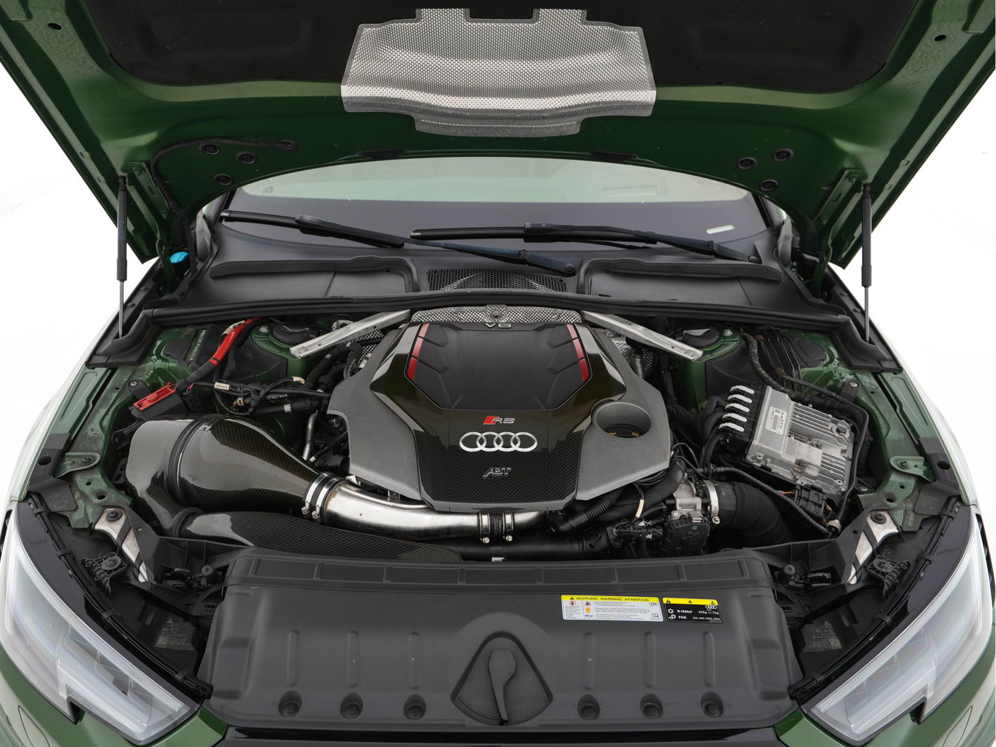 Audi RS4 2.9 TFSI quattro *MILLTEK | KERAMIK | APPLE-CARPLAY | PPF | ABT | B&O | 360-CAMERA | PANO | CARBON-PACK | HUD | SONOMA-GREEN | DEALER-AUTO*