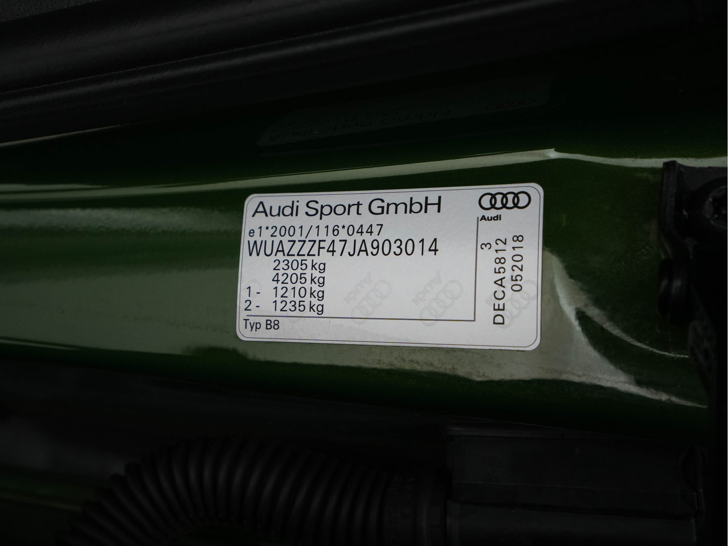 Audi RS4 2.9 TFSI quattro *MILLTEK | KERAMIK | APPLE-CARPLAY | PPF | ABT | B&O | 360-CAMERA | PANO | CARBON-PACK | HUD | SONOMA-GREEN | DEALER-AUTO*