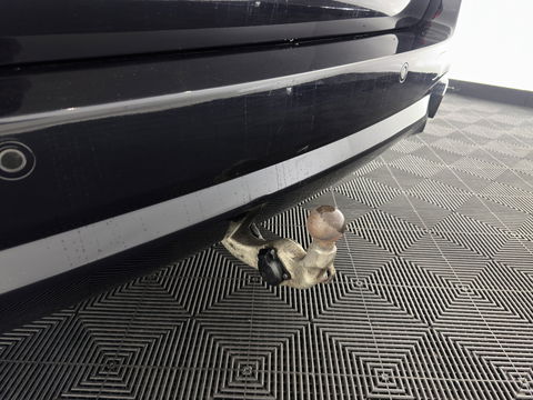 BMW X5 xDrive50i M-Sport High Executive [ 7-pers. ] Aut. *PANO | LUXURY-LEATHER | FULL-LED | HEAD-UP | MEMORY-PACK | DIGI-COCKPIT | KEYLESS | CAMERA | NAVI-FULLMAP | AMBIENT-LIGHT | HEATED-COMFORTSEATS | SHIFT-PADDLES | PRIVACY-GLASS | TOWBAR