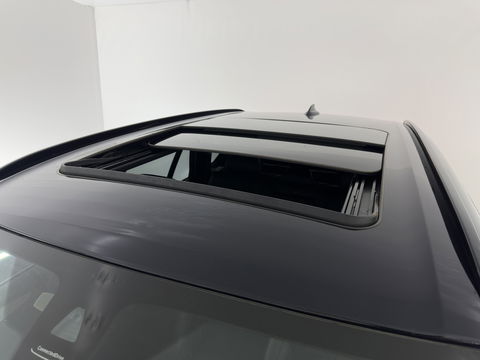 BMW X5 xDrive50i M-Sport High Executive [ 7-pers. ] Aut. *PANO | LUXURY-LEATHER | FULL-LED | HEAD-UP | MEMORY-PACK | DIGI-COCKPIT | KEYLESS | CAMERA | NAVI-FULLMAP | AMBIENT-LIGHT | HEATED-COMFORTSEATS | SHIFT-PADDLES | PRIVACY-GLASS | TOWBAR