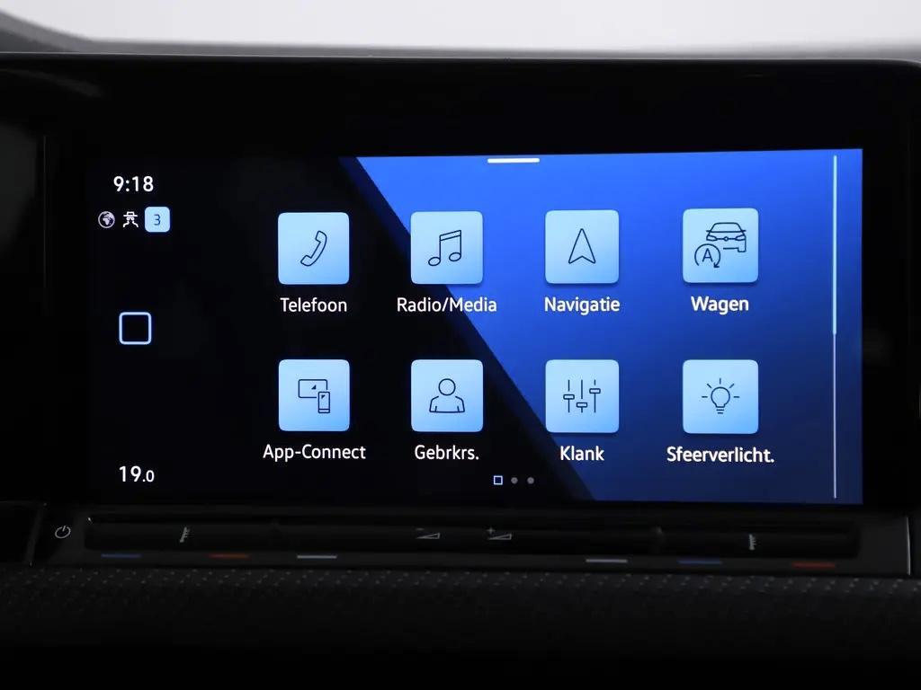 Volkswagen Golf 1.5 eTSI R-Line Pano Harman/Kardon Sfeer NAP