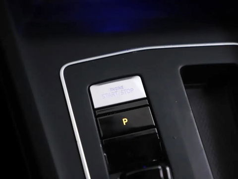 Volkswagen Golf 1.5 eTSI R-Line Pano Harman/Kardon Sfeer NAP