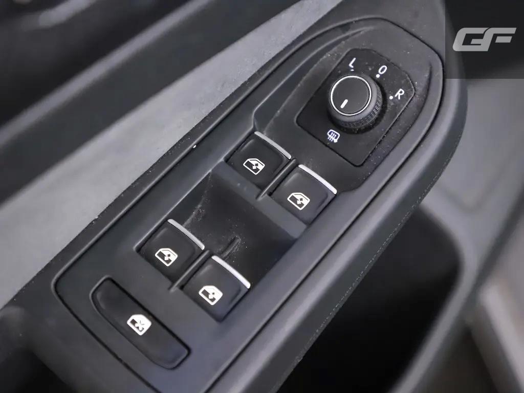 Volkswagen Golf 1.5 eTSI R-Line Pano Harman/Kardon Sfeer NAP