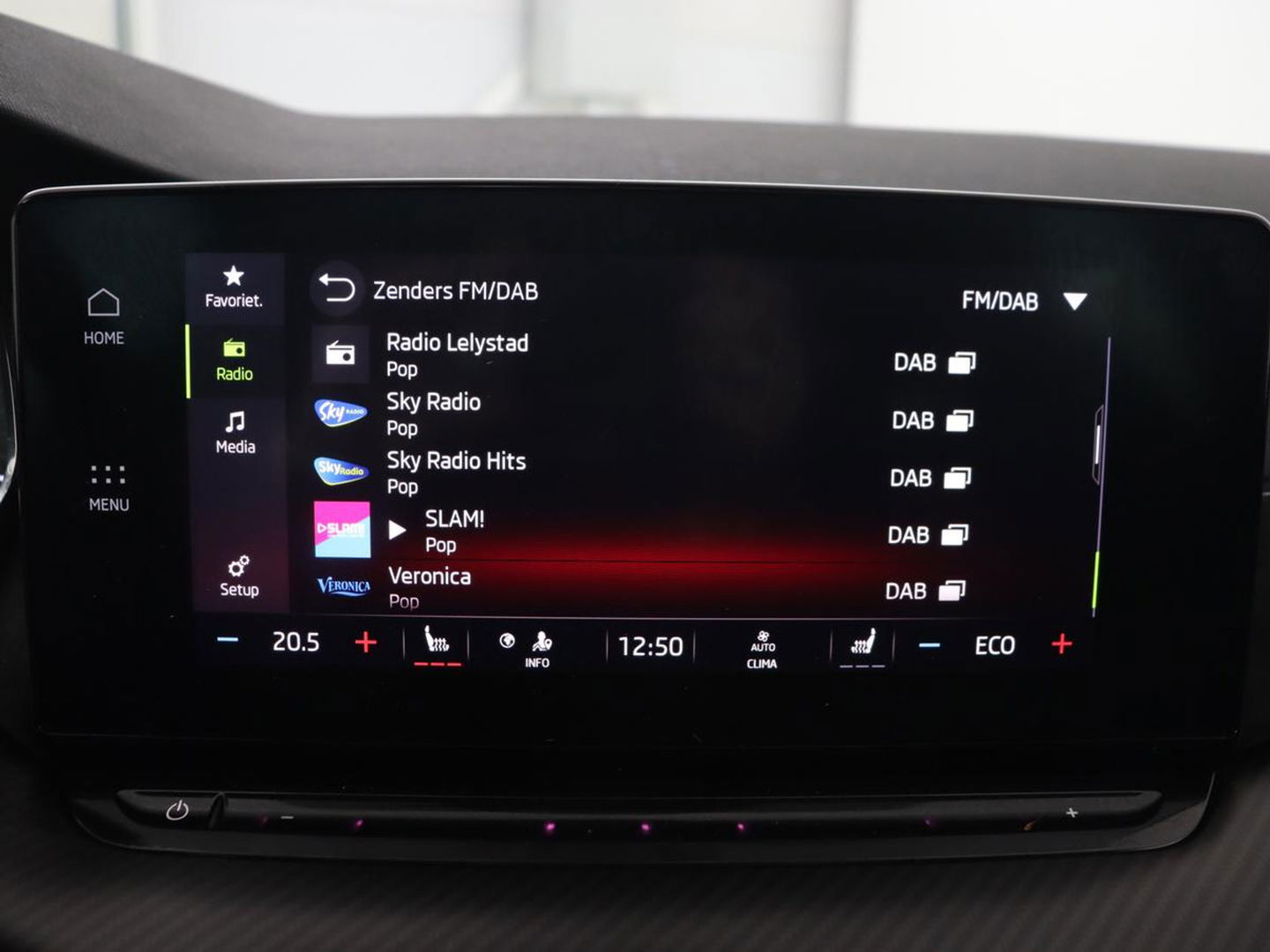 Škoda Octavia 1.4 TSI RS iV PHEV Business | Panoramadak | Head-Up | Leder/Alcantara | Stoelverwarming | Memory | Camera | Carplay | Matrix LED | Achterbankverwarming | Adaptive cruise | Plug In