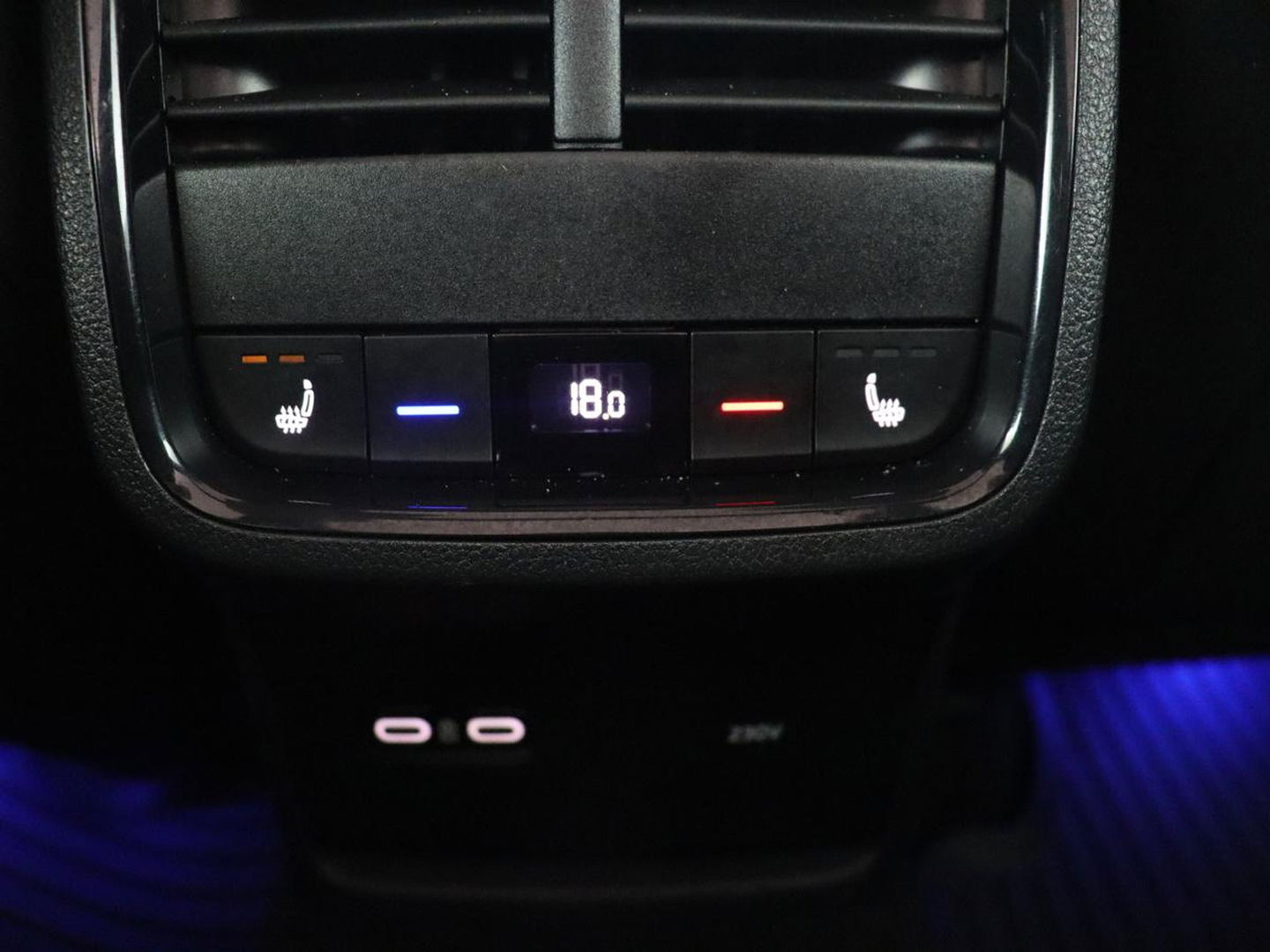 Škoda Octavia 1.4 TSI RS iV PHEV Business | Panoramadak | Head-Up | Leder/Alcantara | Stoelverwarming | Memory | Camera | Carplay | Matrix LED | Achterbankverwarming | Adaptive cruise | Plug In