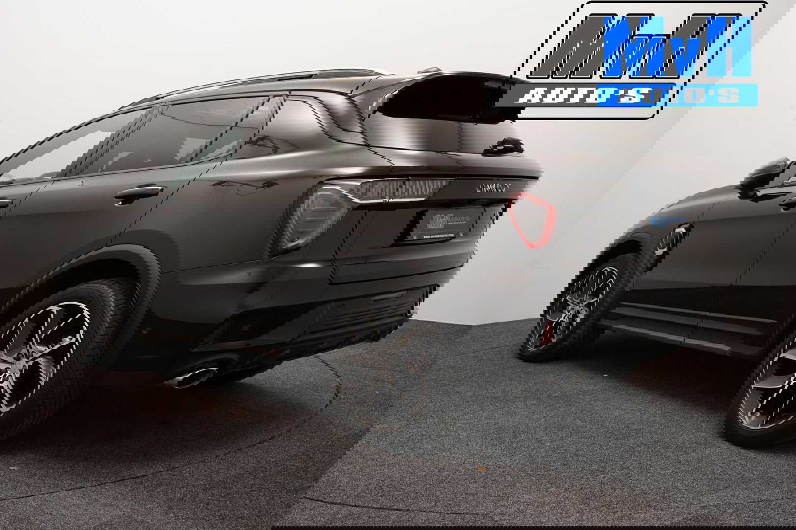 Lynk & Co 01 1.5 Plug-in Hybride|FULL BLACK|ZWARTE.HEMEL|NAP