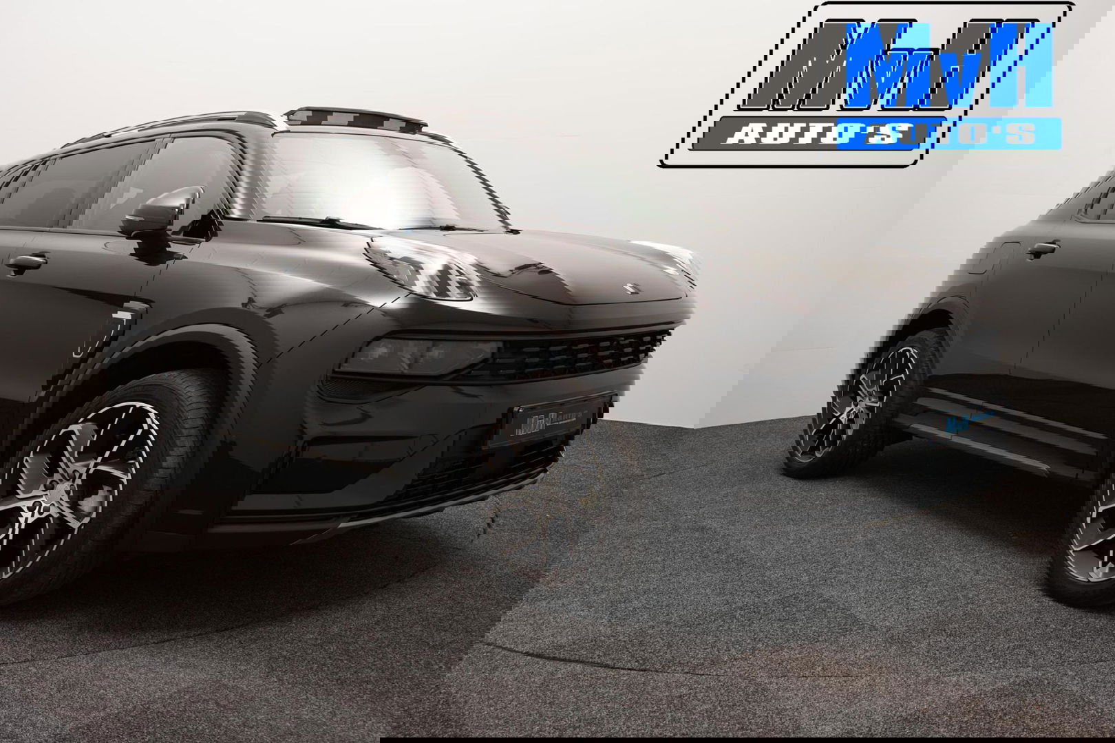 Lynk & Co 01 1.5 Plug-in Hybride|FULL BLACK|ZWARTE.HEMEL|NAP