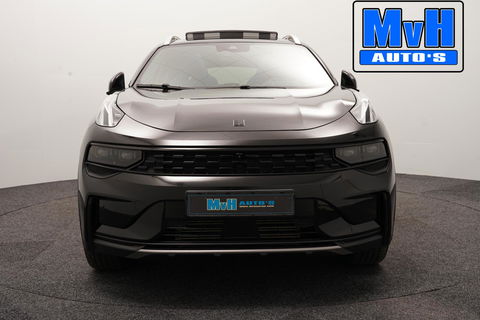 Lynk & Co 01 1.5 Plug-in Hybride|FULL BLACK|ZWARTE.HEMEL|NAP