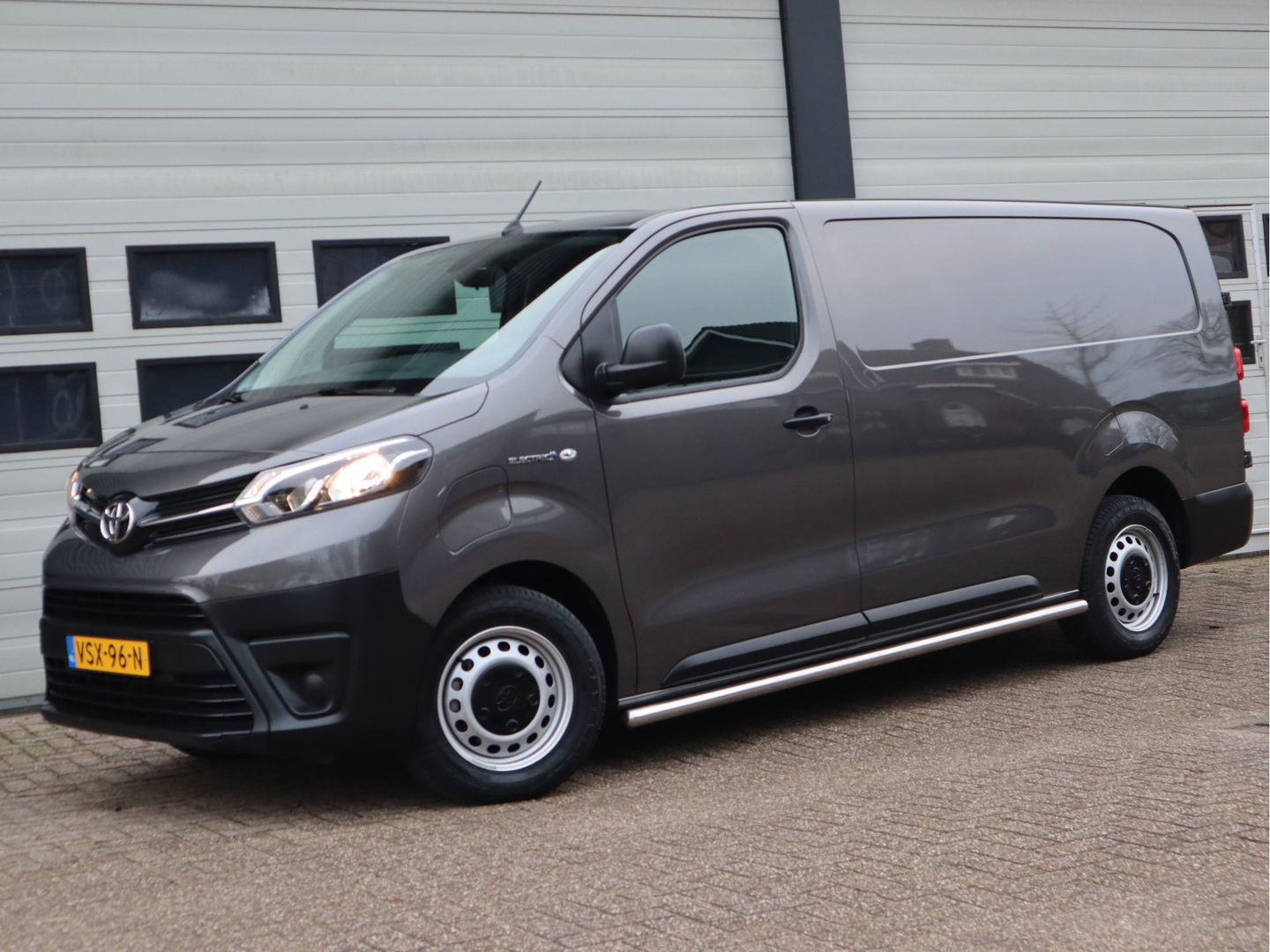 Toyota PROACE Electric Worker 50 kWh Snelladen SoH 94,9 % L3 Extra lang - NL Auto - Trekhaak