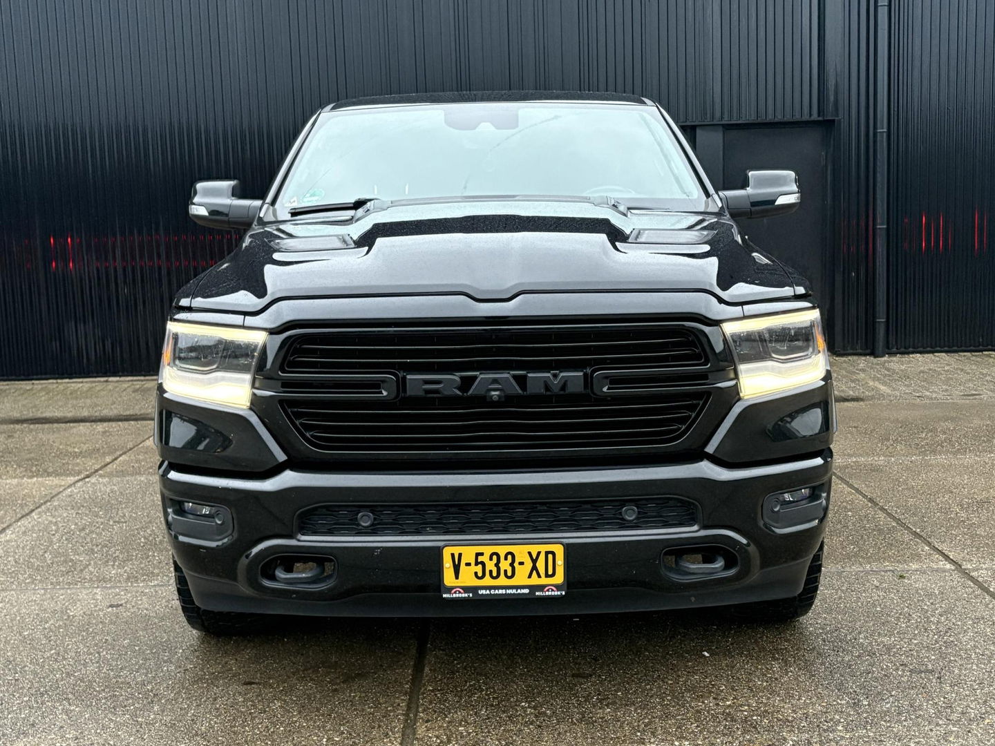 Dodge Ram Pick-Up 1500 5.7 V8 Laramie Crew Cab NIGHT PACK | LEDER/ALCANTARA | ADAPTIVE CRUISE | LED | 360 CAMERA
