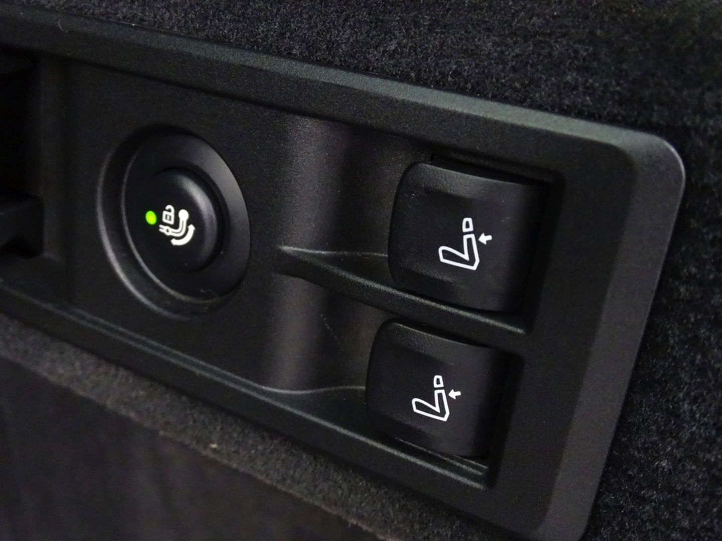 BMW 3 Serie Touring 330e 292PK High Exc. / M-Sport Individual / laser