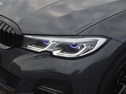 BMW 3 Serie Touring 330e 292PK High Exc. / M-Sport Individual / laser